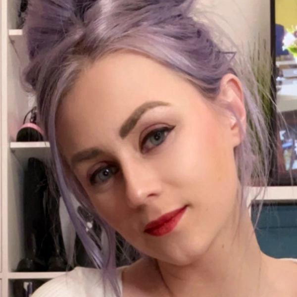Ashleyylovee Porn by Desire Atlas