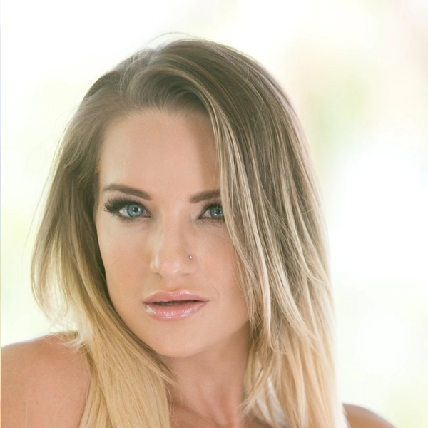 Cali Carter Porn by Desire Atlas