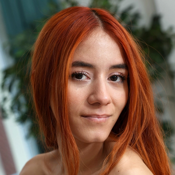 Little Chloe Porn by Desire Atlas