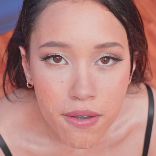 Lia Ponce Cum Swallow 03 by Desire Atlas