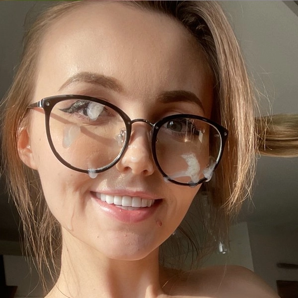 Sia Siberia Cum On Glasses by Desire Atlas